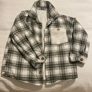 Toddler Boy 4-5 year old Zara fall Sherpa flannel jacket. Perfect for cozy fall!